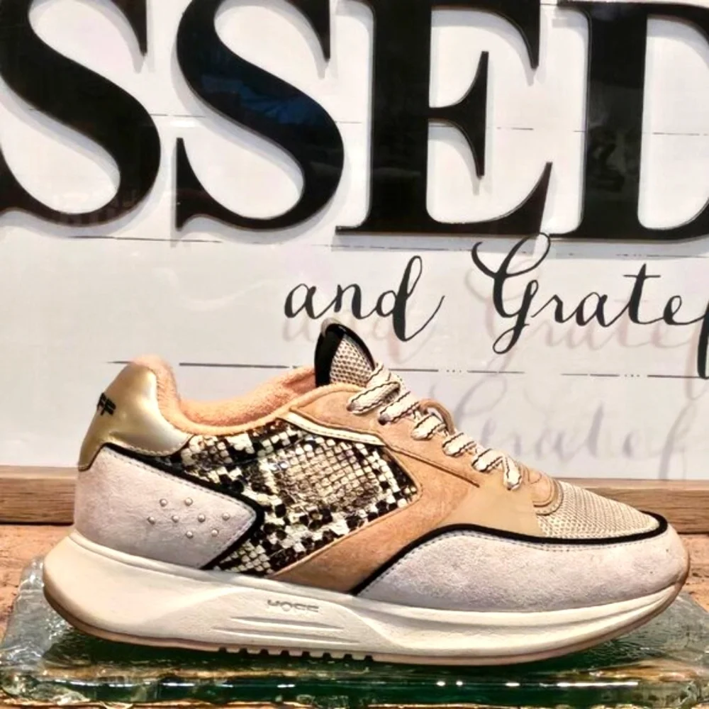Hoff Ipanema Suede Snakeskin Sneaker in Beige Wmn 6.5